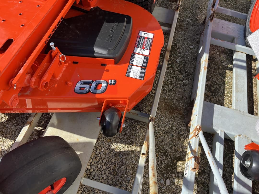 Image of Kubota Z422KWTNC-60 Image 1