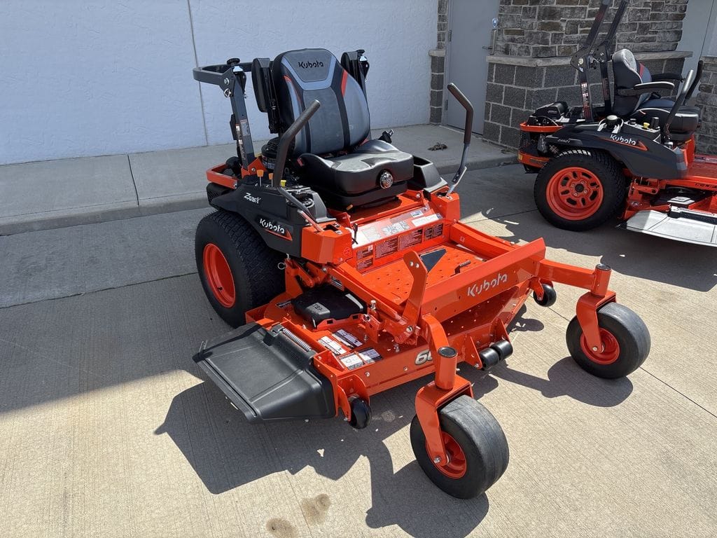 2026 Kubota Z726XKWNC-60 Equipment Image0