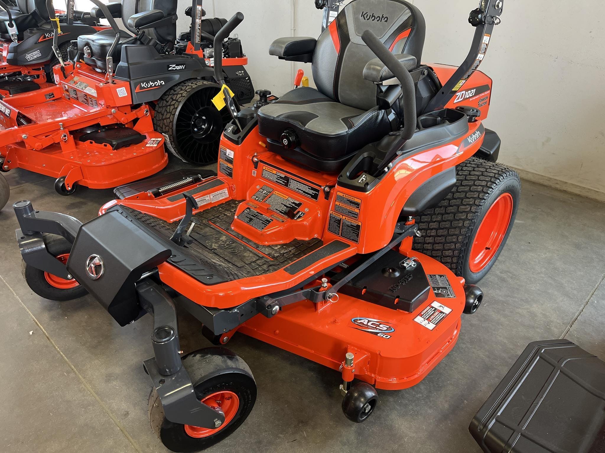 Main image Kubota ZD1021