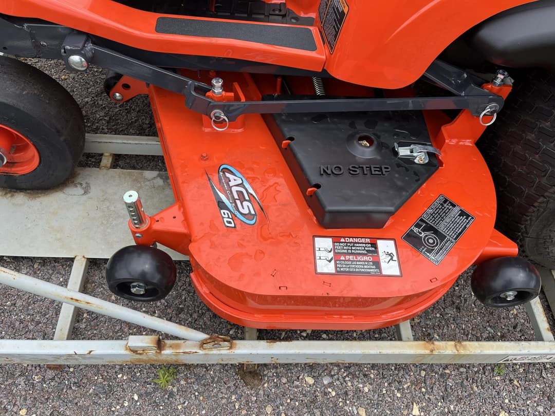 Image of Kubota ZD1021 Image 0