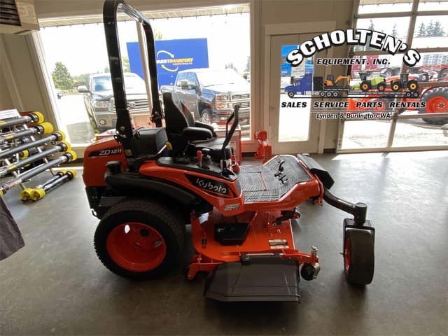 Image of Kubota ZD1211-60 equipment image 2