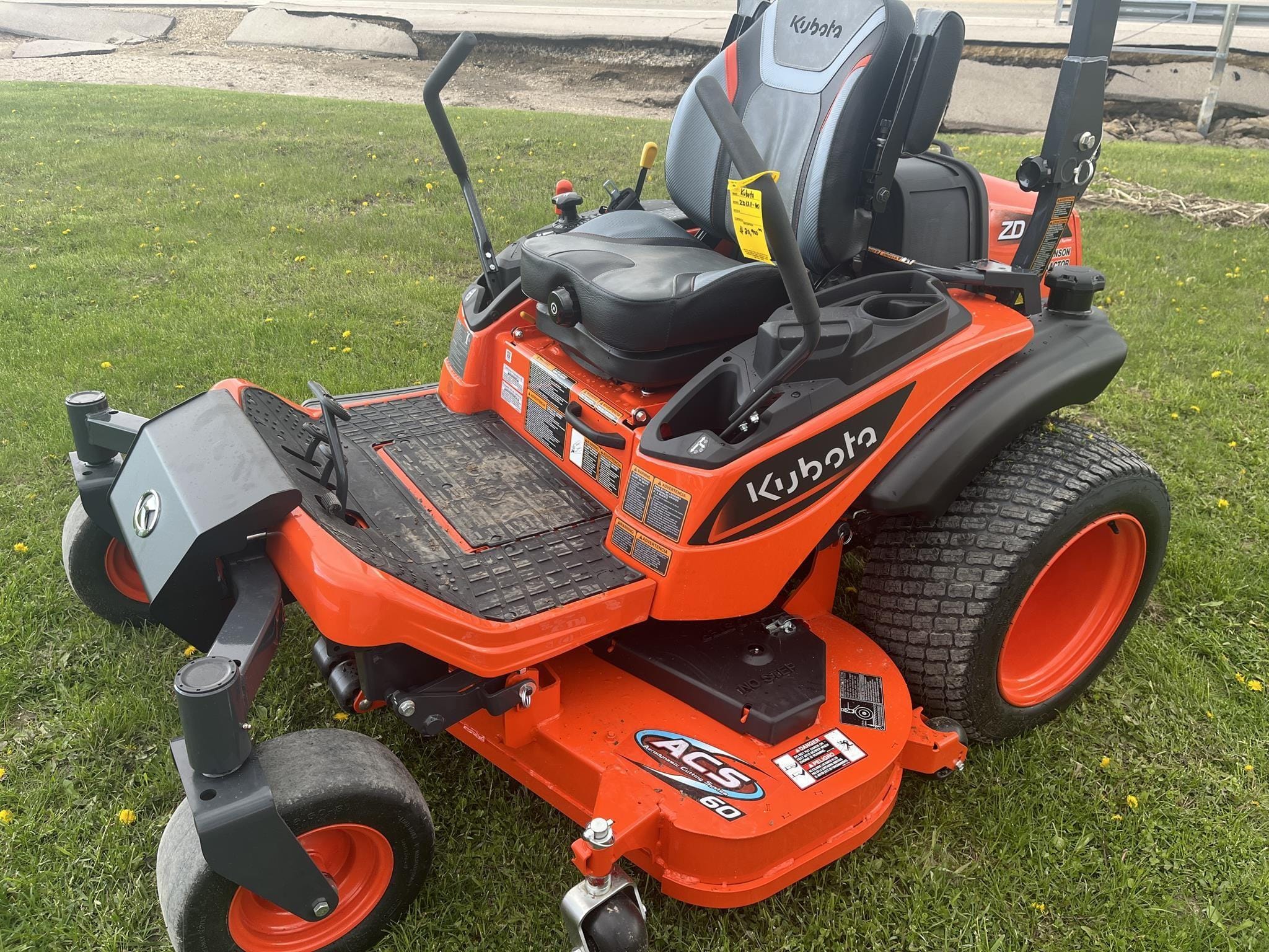 2026 Kubota ZD1211 Equipment Image0