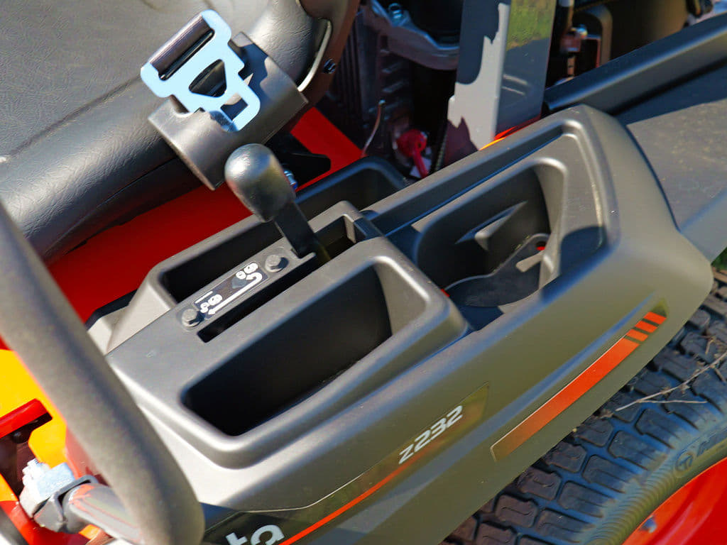 Image of Kubota Z232KW-42 Image 1