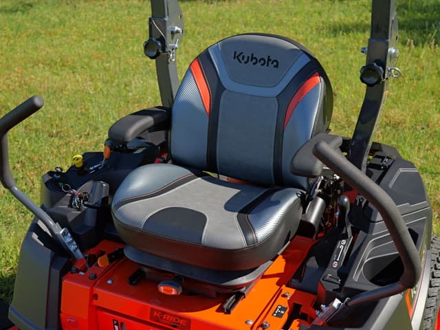 Image of Kubota Z252KW-54 equipment image 4