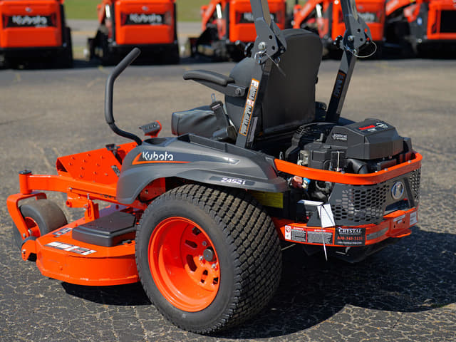Image of Kubota Z452KWTi-60 equipment image 3