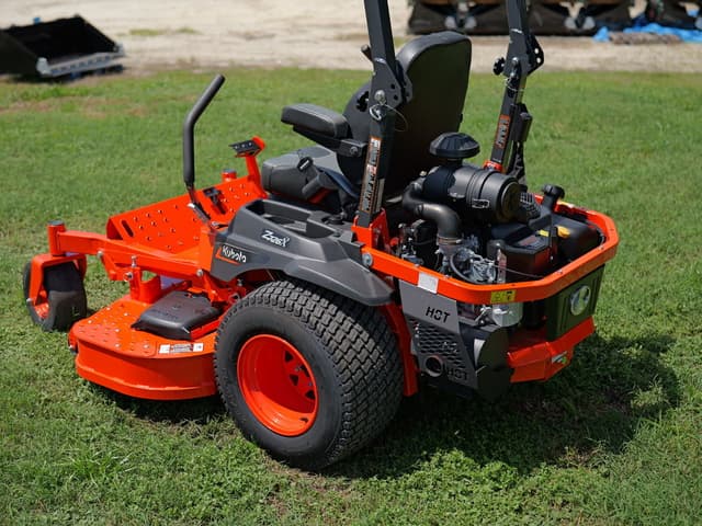 Image of Kubota Z726XKWNC-60 equipment image 1
