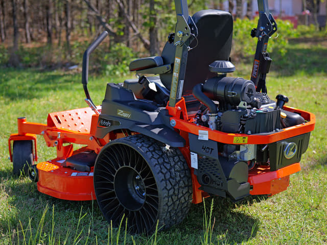 Image of Kubota Z781KWi-54 equipment image 3