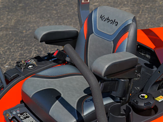 Image of Kubota ZG227A-54 equipment image 4