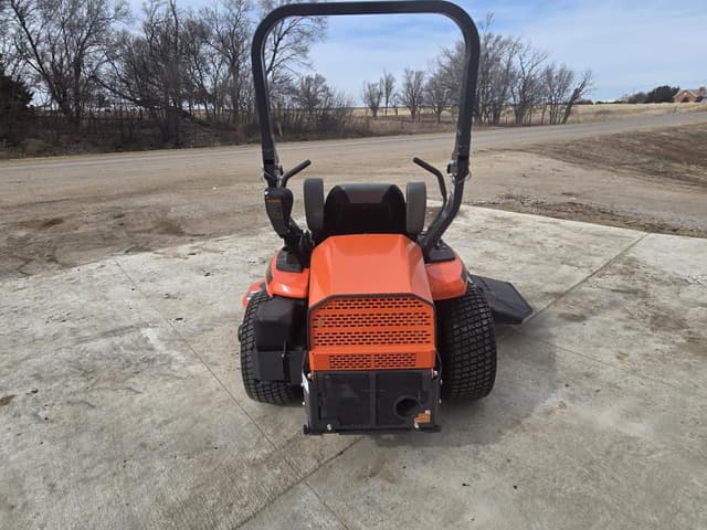 Image of Kubota ZG227 equipment image 4