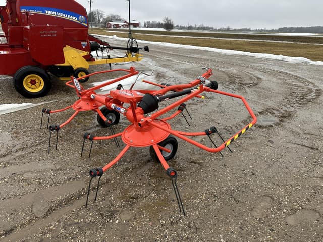 Image of Kuhn GF222T equipment image 3