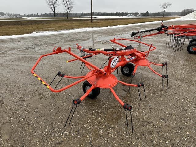 Image of Kuhn GF222T equipment image 2