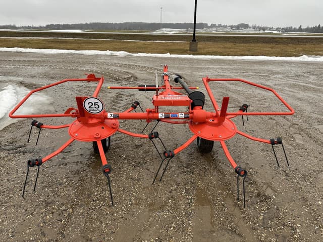 Image of Kuhn GF222T equipment image 2