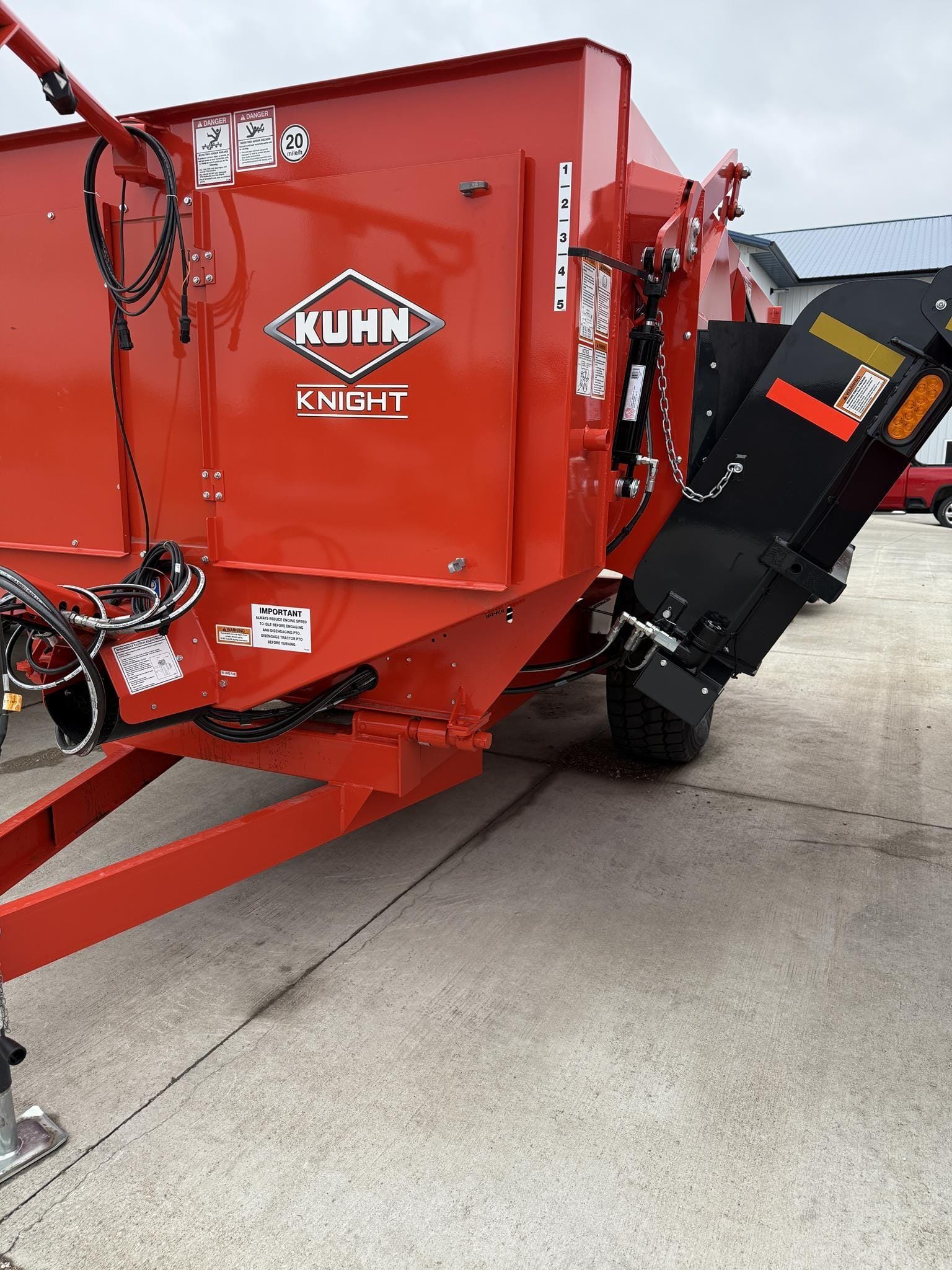 2026 Kuhn Knight RA130 Equipment Image0