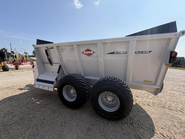 Image of Kuhn Knight SLC232 equipment image 1