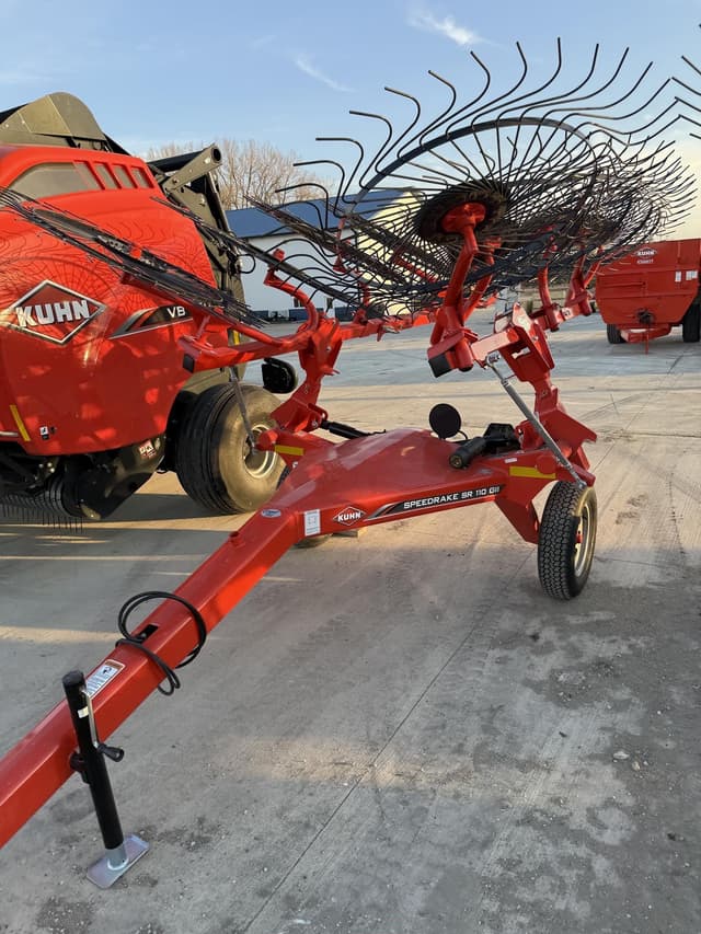 Image of Kuhn SR110GII equipment image 3