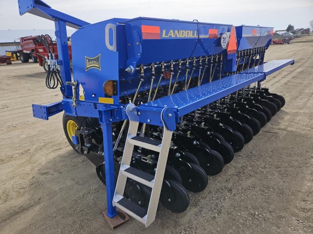 Image of Landoll 5211 equipment image 1