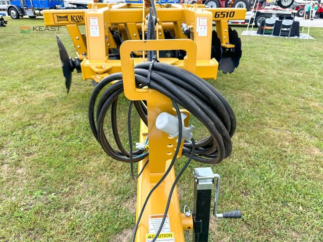 Image of Landoll 6510 equipment image 1