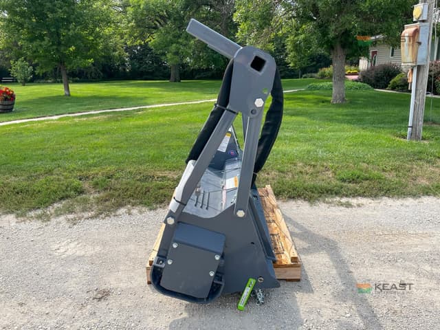Image of Loftness Battle Ax equipment image 2
