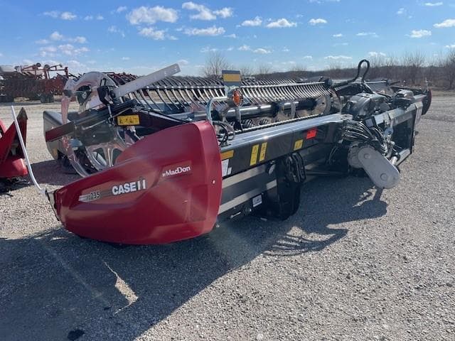 Image of MacDon FD235 equipment image 1