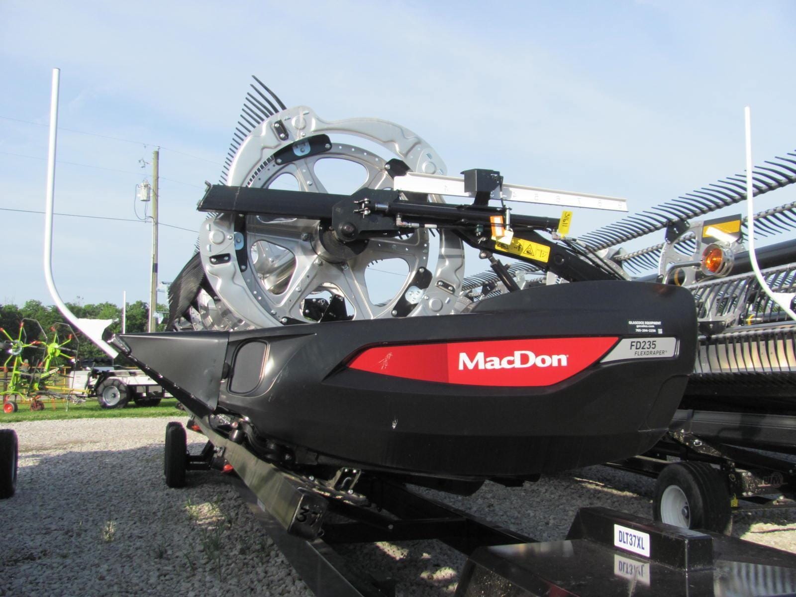 2026 MacDon FD235 Equipment Image0