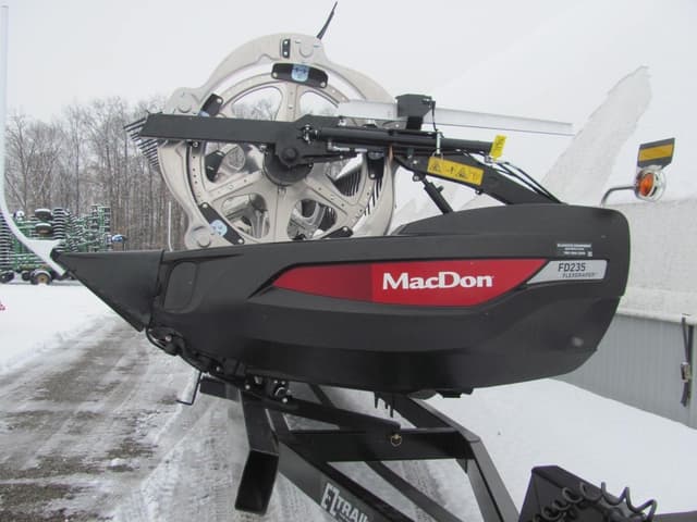 Image of MacDon FD235 equipment image 1