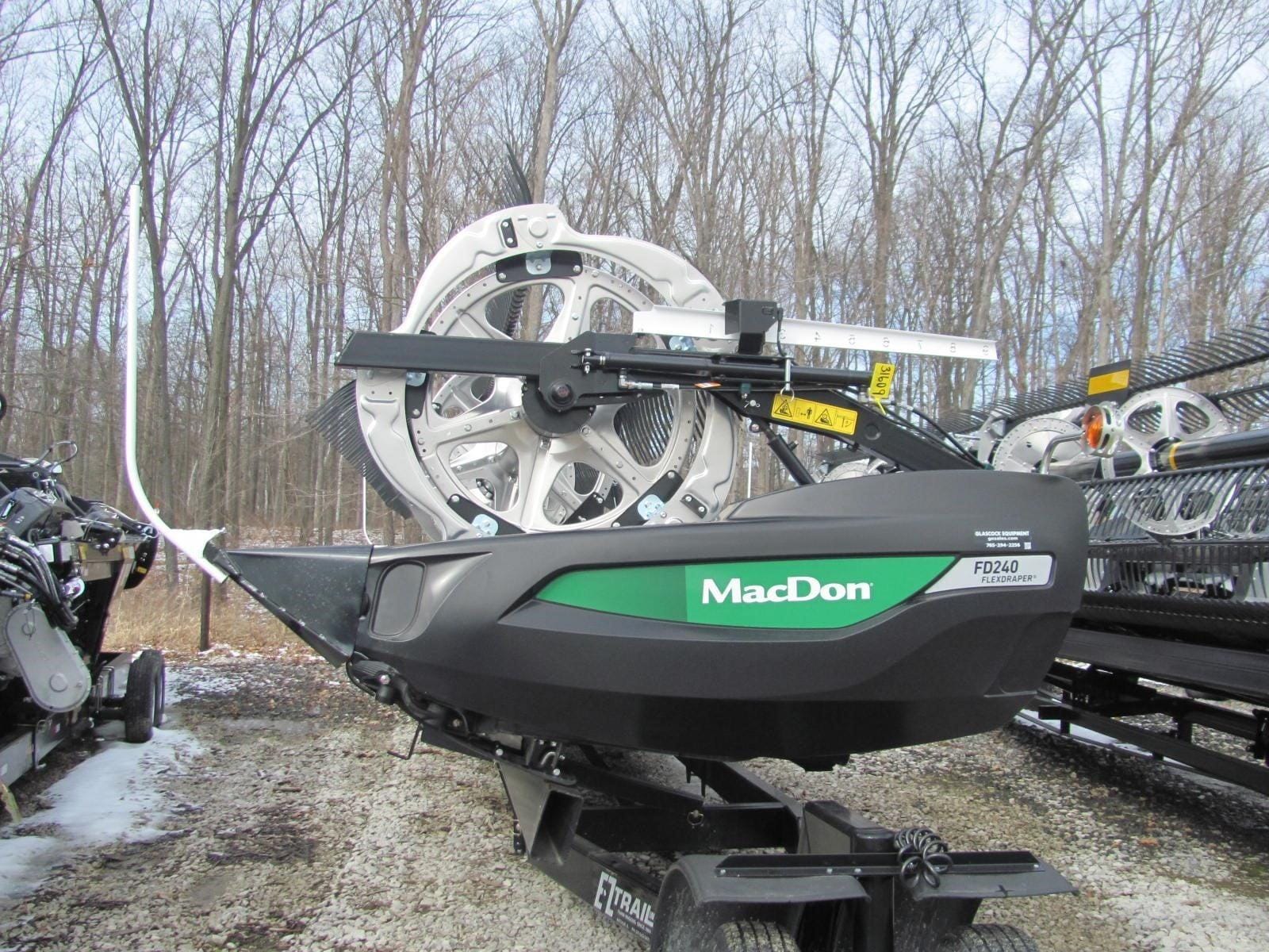 2026 MacDon FD240 Equipment Image0