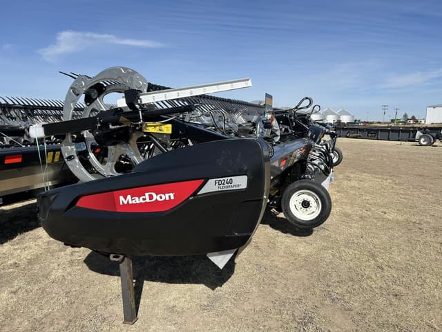 Image of MacDon FD240 equipment image 1