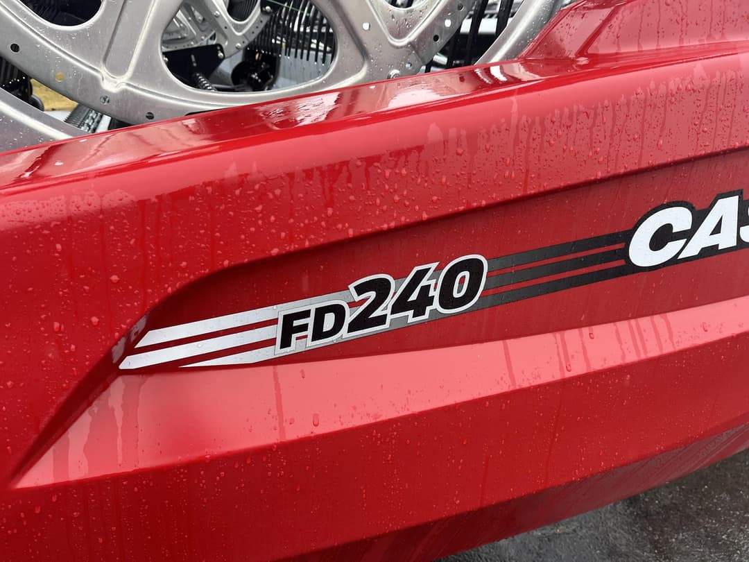 Image of MacDon FD240 Image 1