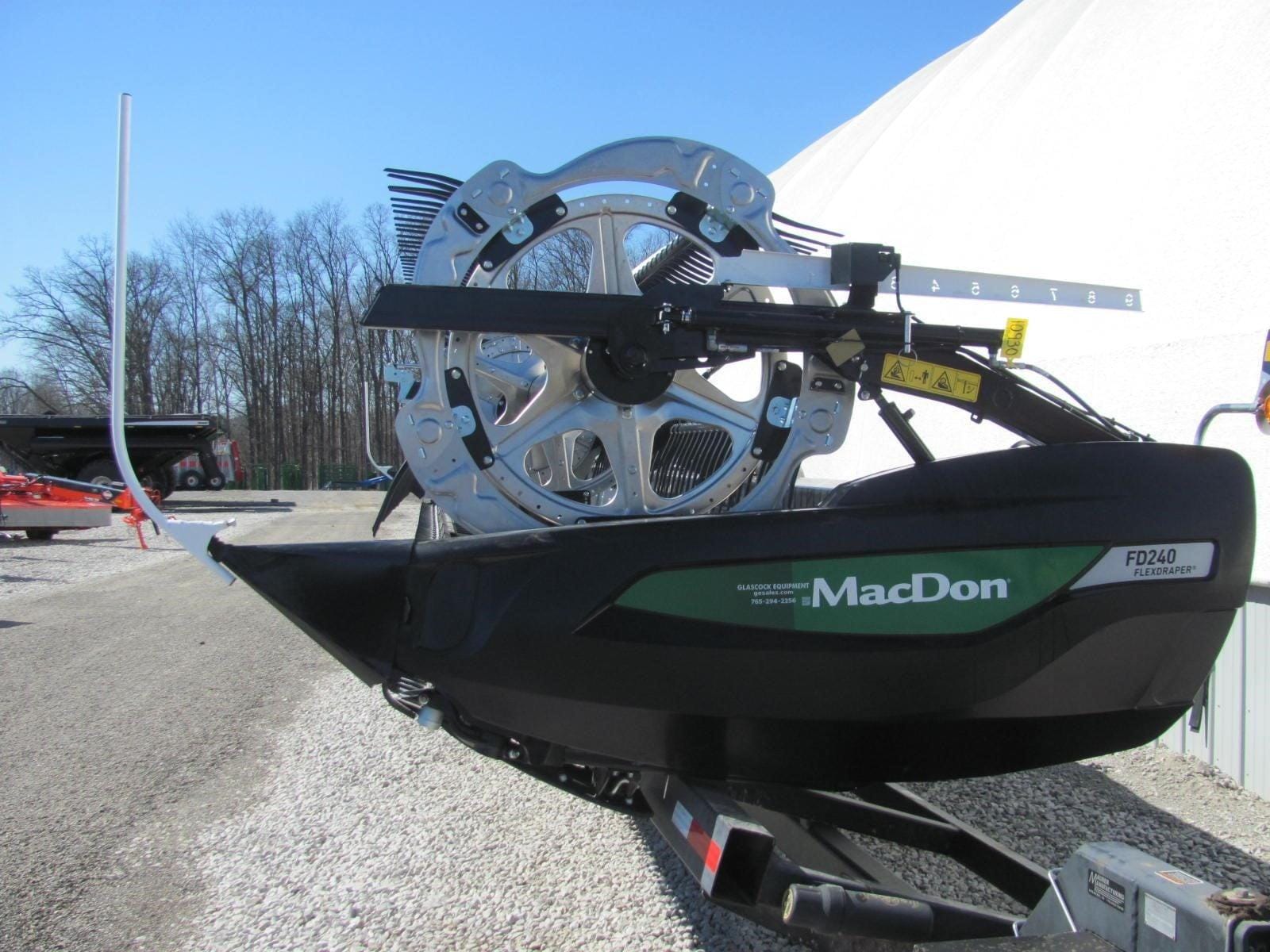 2026 MacDon FD240 Equipment Image0