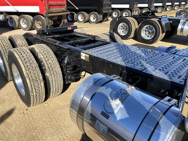 Image of Mack PI64T equipment image 4