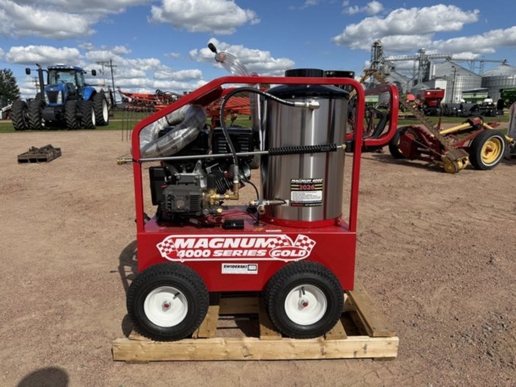 2026 Magnum 4000 Equipment Image0