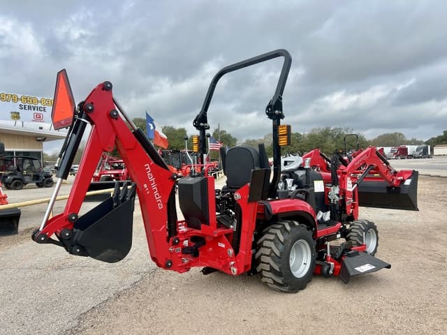 Image of Mahindra 1120 HST equipment image 2