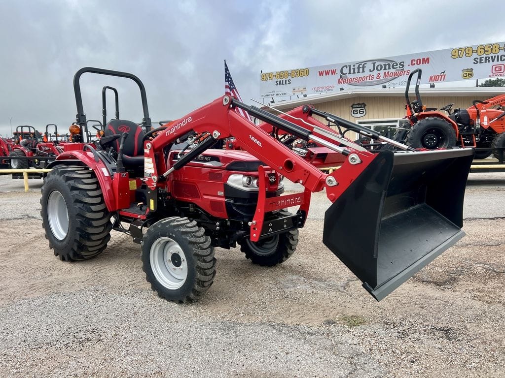 2026 Mahindra 1626 HST Equipment Image0