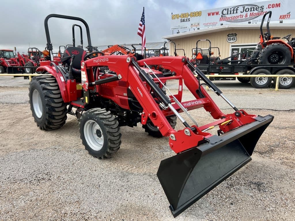 Image of Mahindra 1626 HST Primary image