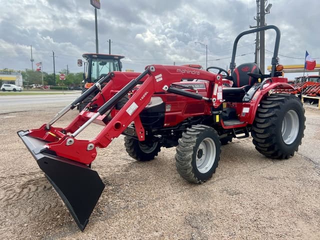 Image of Mahindra 1626 HST equipment image 1