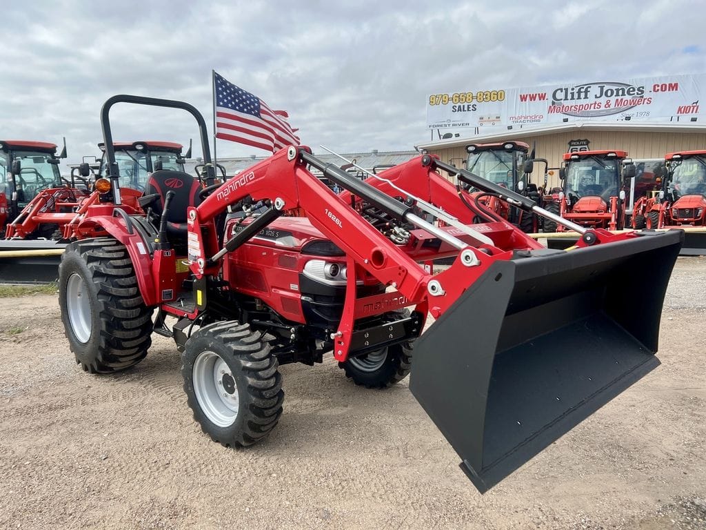 2026 Mahindra 1626 Equipment Image0