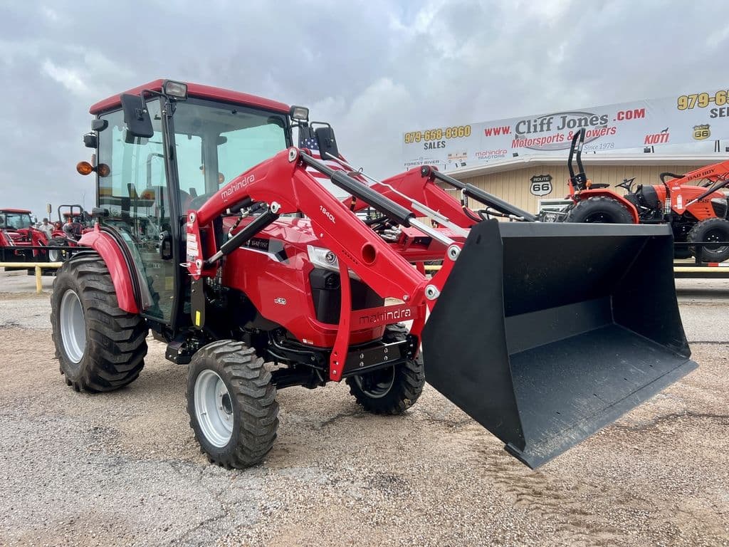 Image of Mahindra 1640 HST Primary image