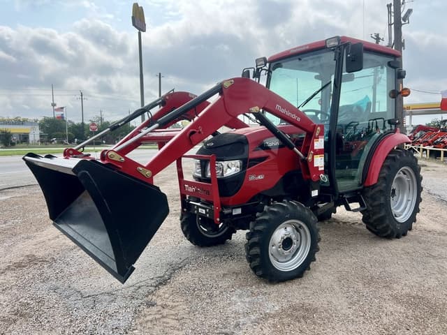 Image of Mahindra 1640 HST equipment image 1