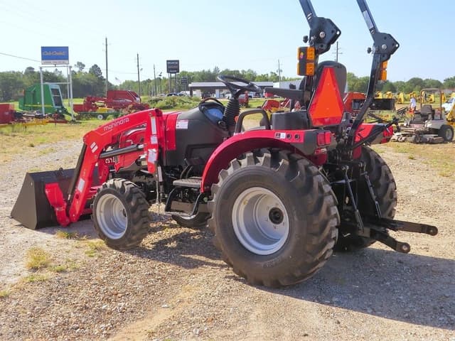 Image of Mahindra 2123 HST equipment image 4