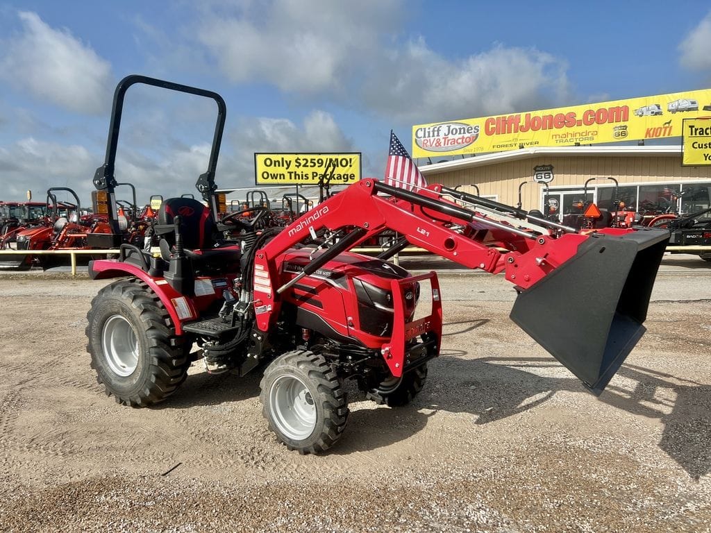2026 Mahindra 2126 HST Equipment Image0