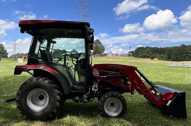 Image of Mahindra 2126 HST equipment image 3