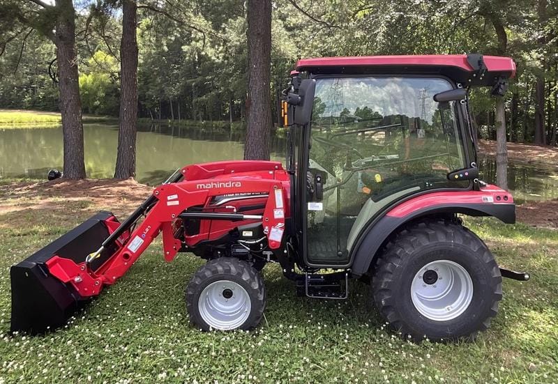 2026 Mahindra 2126 HST Equipment Image0
