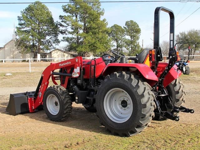 Image of Mahindra 5145 Shuttle equipment image 4