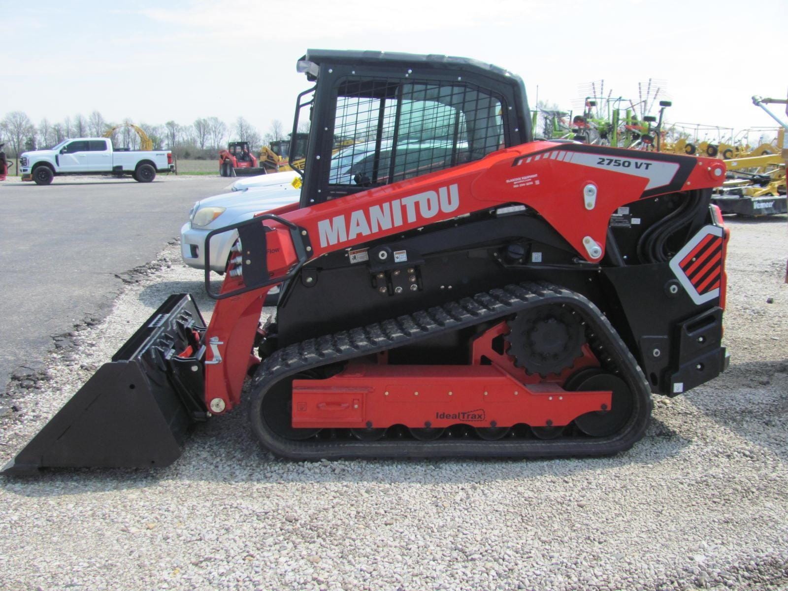 2026 Manitou 2750VT Equipment Image0