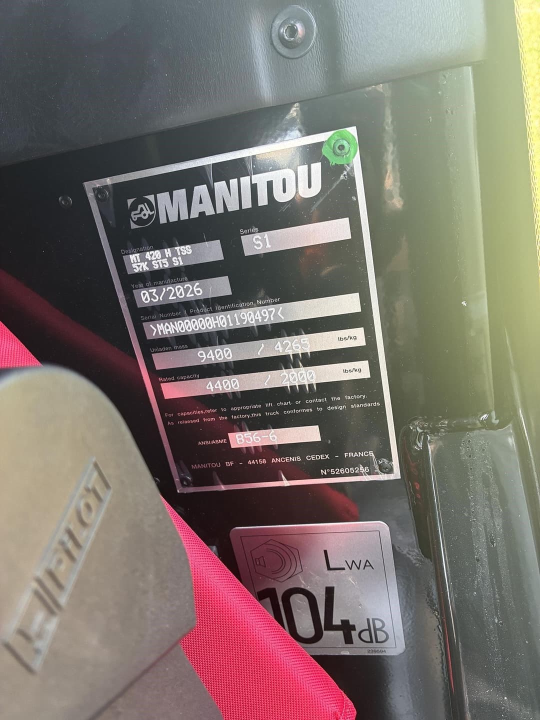 Image of Manitou MT420H Image 1