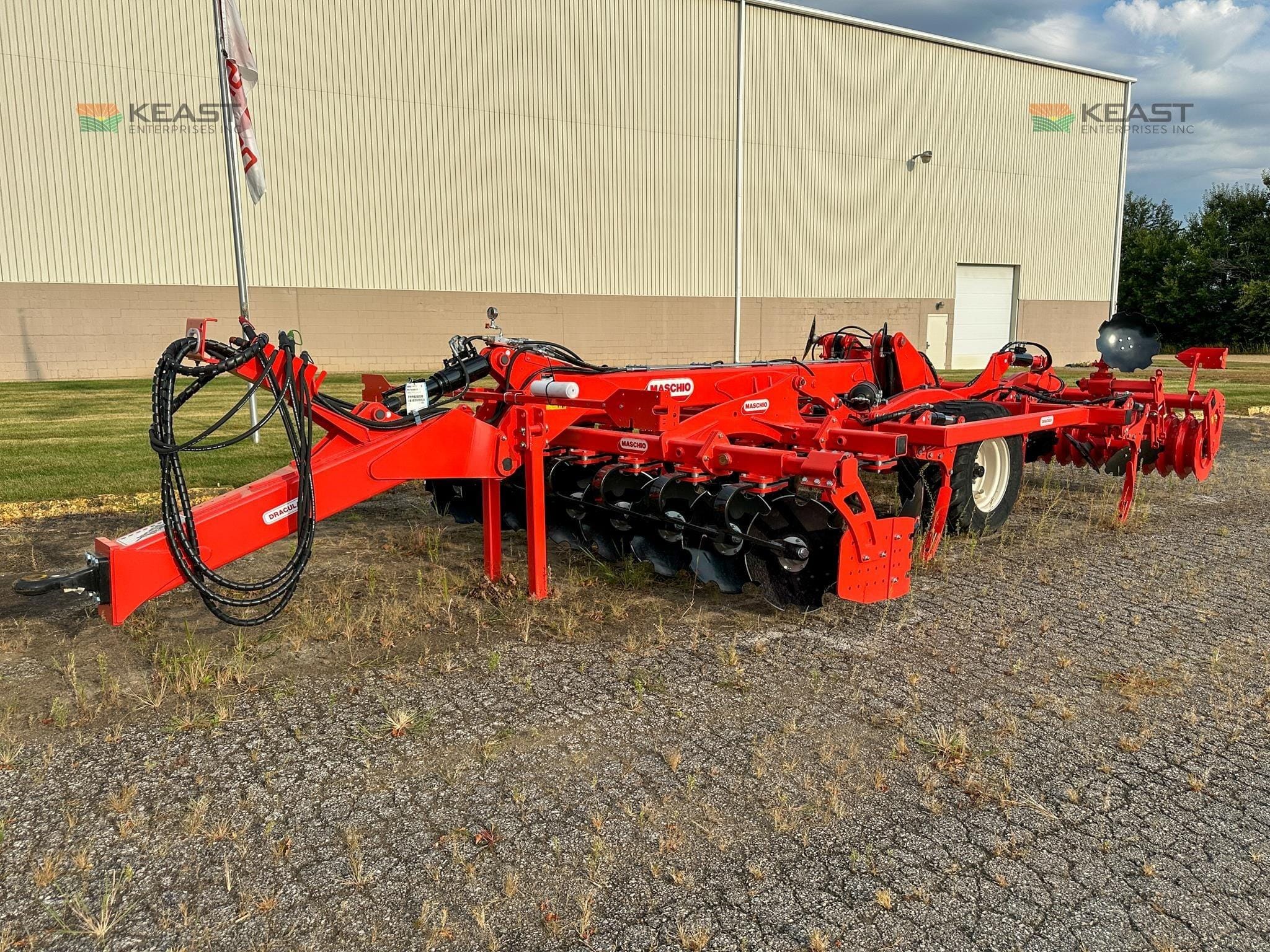 2026 Maschio Dracula 430 Equipment Image0