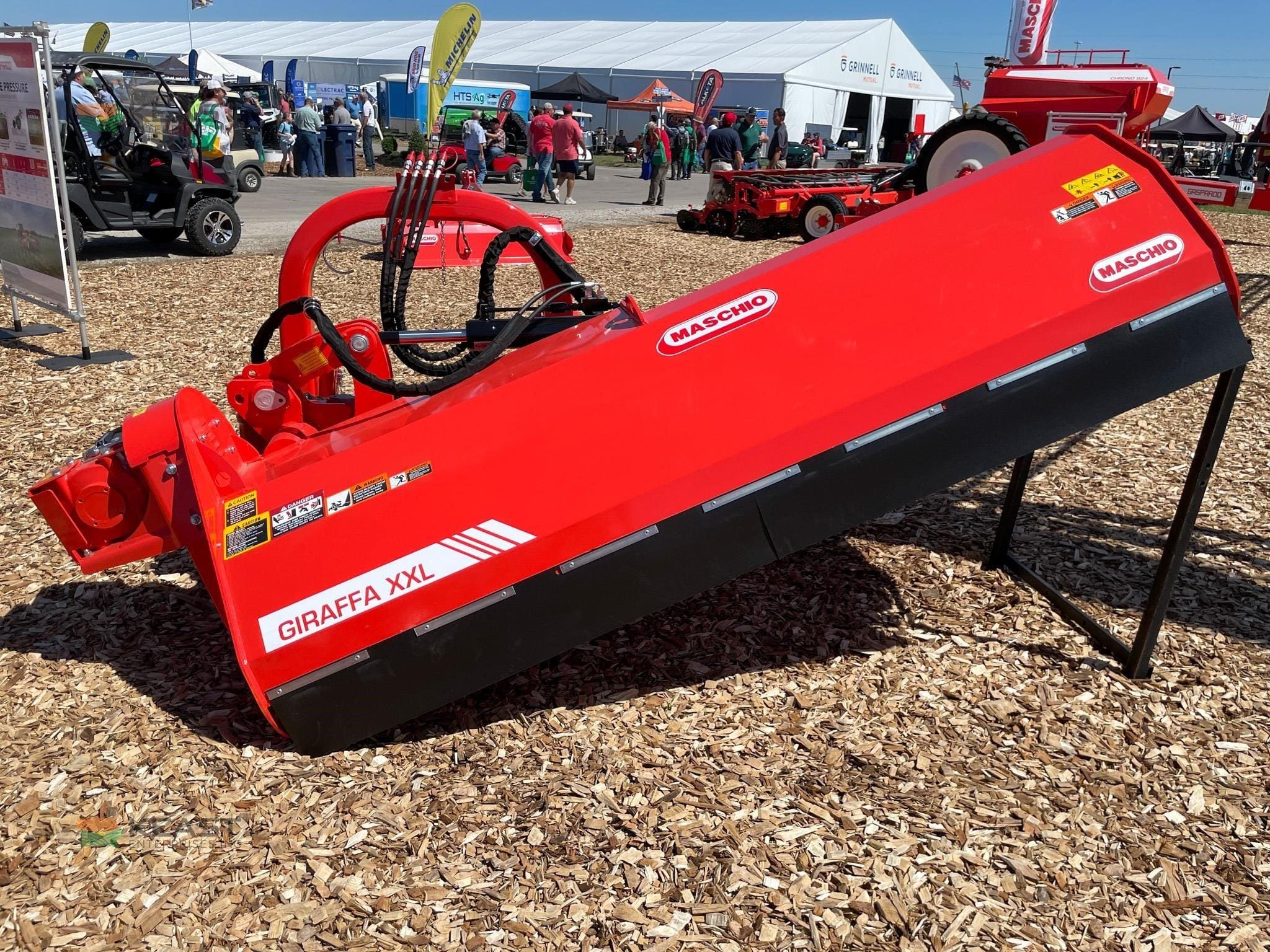 2026 Maschio Giraffa XXL 210 Equipment Image0