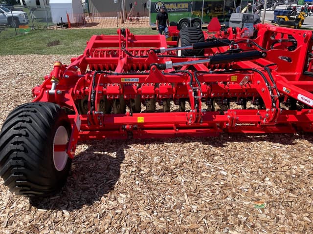 Image of Maschio Veloce 700 equipment image 1