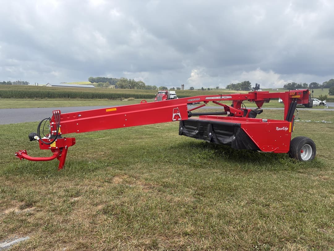 Image of Massey Ferguson 1376 Primary Image