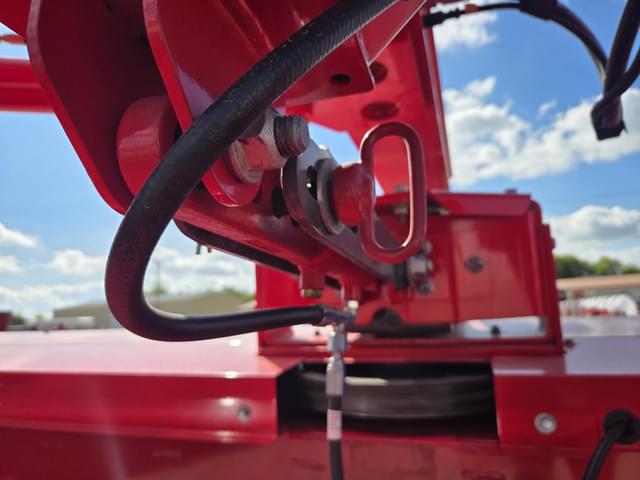 Image of Massey Ferguson 1393 equipment image 3